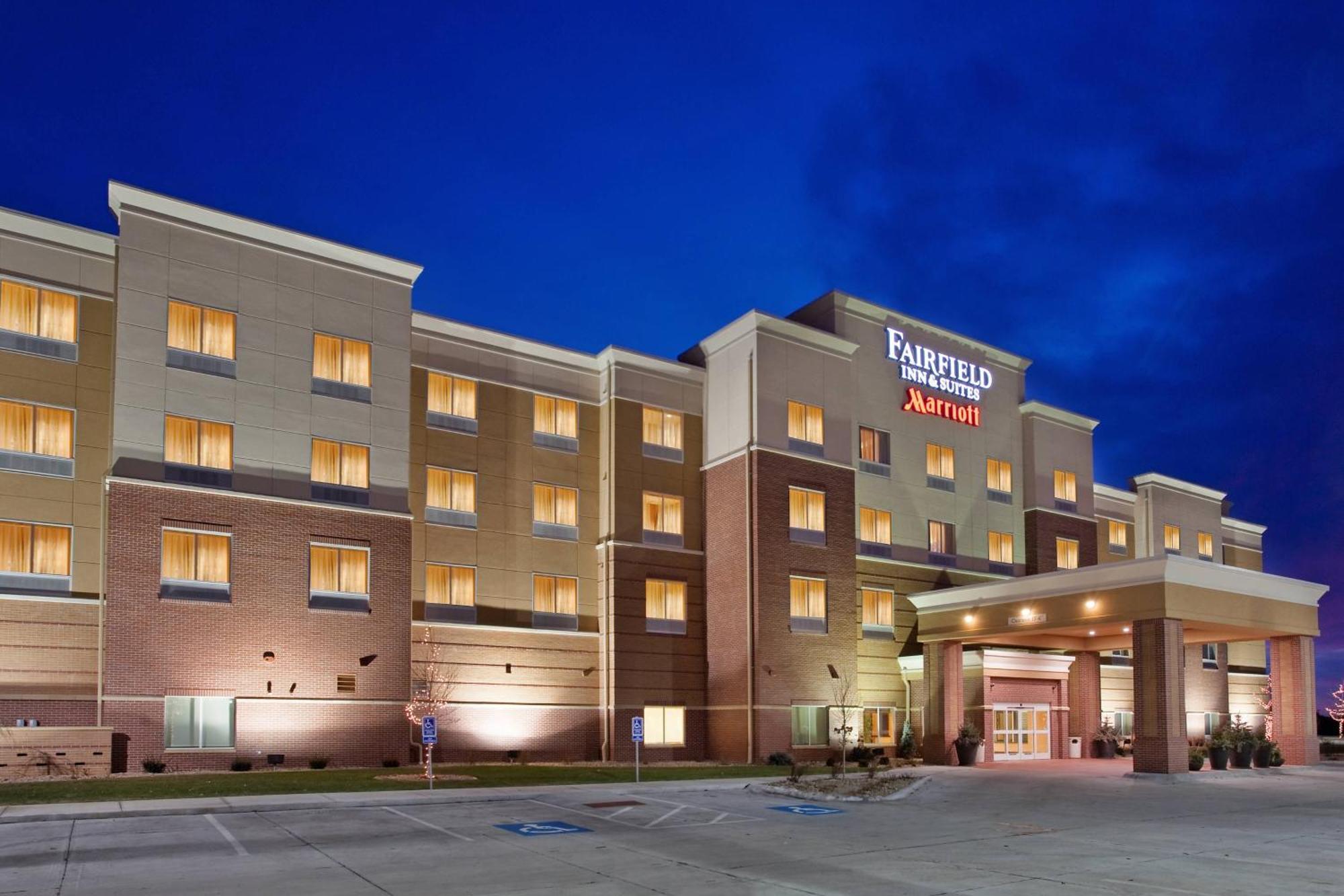 Fairfield Inn & Suites By Marriott Kearney Zewnętrze zdjęcie